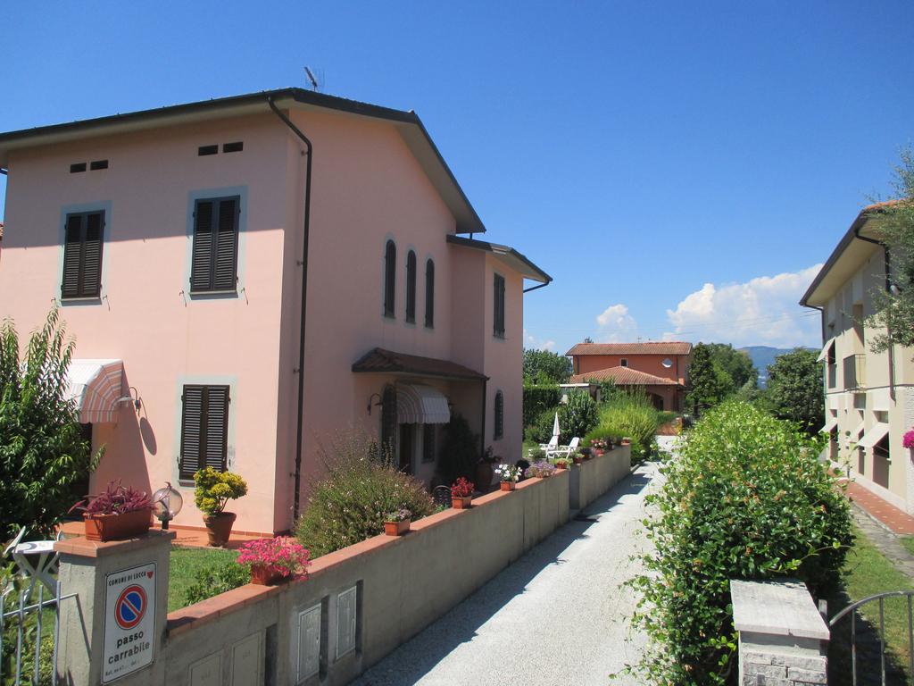 Affittacamere Villa Delia Lucca Luaran gambar